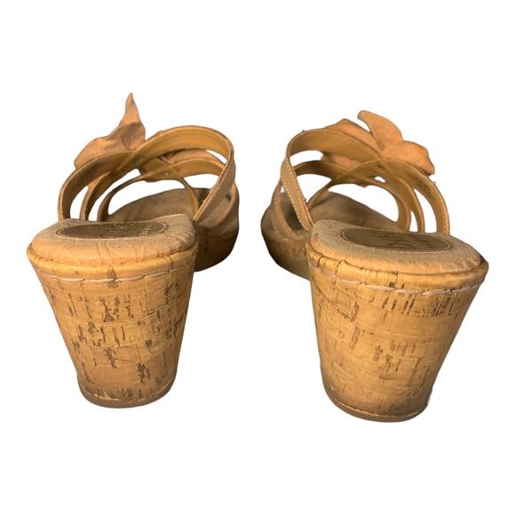 B.O.C. Born Concepts Women's Vivienne Champagne Flower Wedge Sandal 9 - Picture 6 of 10